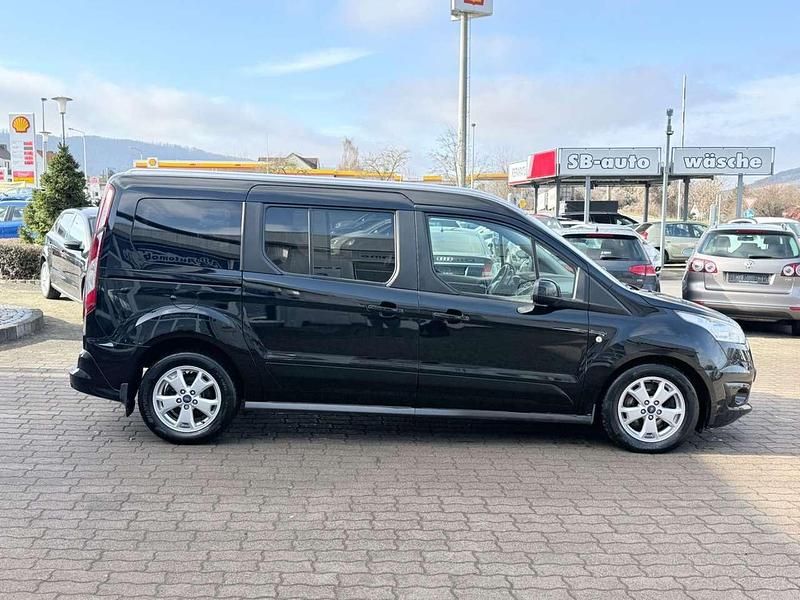 Gebraucht Ford Tourneo Titanium 120 PS (88 kW) 2017 Schwarz Kombi