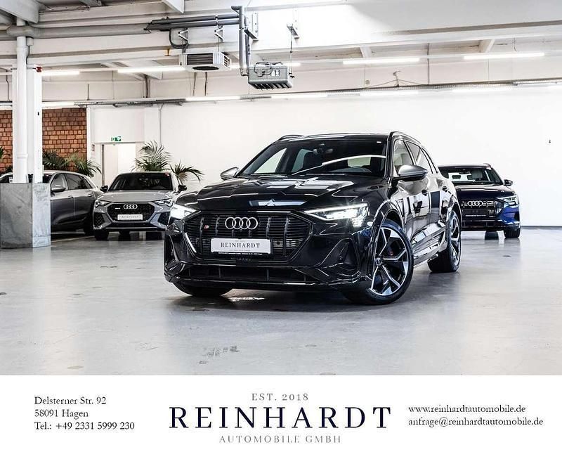 Mythosschwarz metallic Gebraucht 2021 Audi e-tron Ambiente SUV | 43.027 € - Bild 1/3