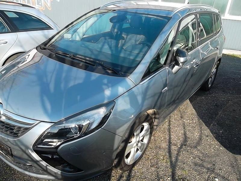 Gebraucht Opel Zafira 150 PS (110 kW) 2012 Grau Van / Kleinbus