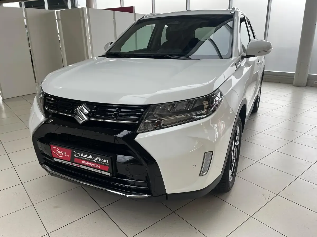 Neu Suzuki Vitara Comfort+ 129 PS (94 kW) 2026 Superior white SUV