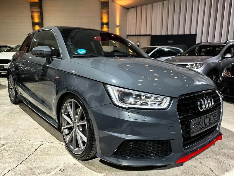 Grau Gebraucht 2017 Audi A1 Sport Kleinwagen | 18.800 € (Teuer) - Bild 1/4