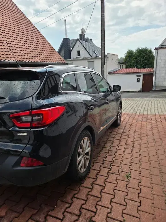 Gebraucht Renault Kadjar Experience 110 PS (80 kW) 2016 Schwarz SUV