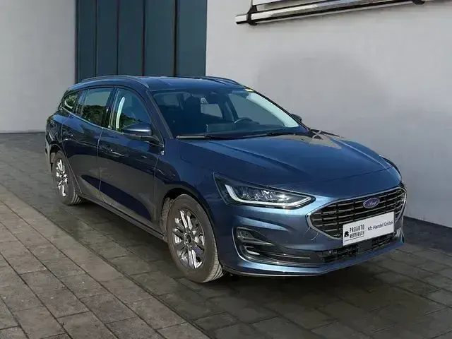 Used Ford Focus Titanium 116 HP (85 kW) 2024 Blue Estate