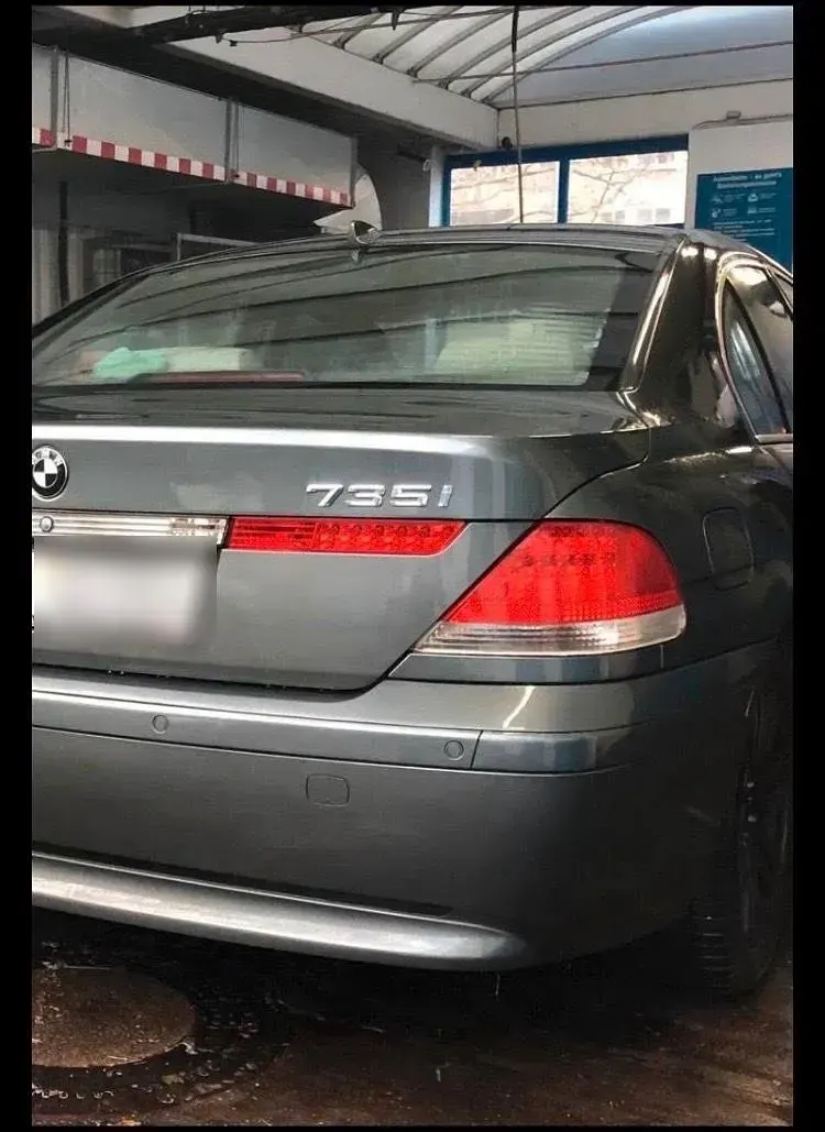 Gebraucht BMW 735 272 PS (200 kW) 2001 Grün Limousine