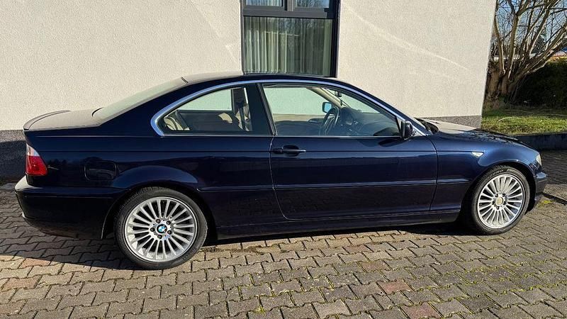 Gebraucht BMW 330 231 PS (169 kW) 2004 Blau Coupé