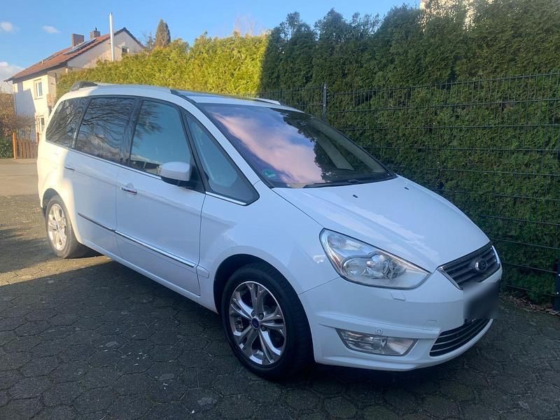 Gebraucht Ford Galaxy Titanium 200 PS (147 kW) 2012 Weiß Van / Kleinbus