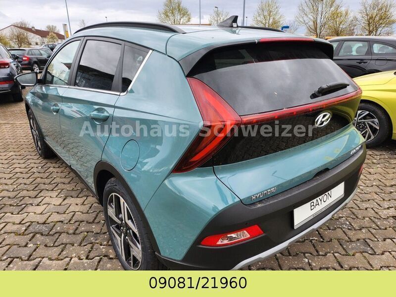 Gebraucht Hyundai Bayon Prime 120 PS (88 kW) 2024 Mangrove green / mic SUV