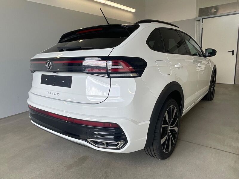 Gebraucht VW Taigo R-line 110 PS (80 kW) 2024 [0qa1] pure white / dach schwarz SUV