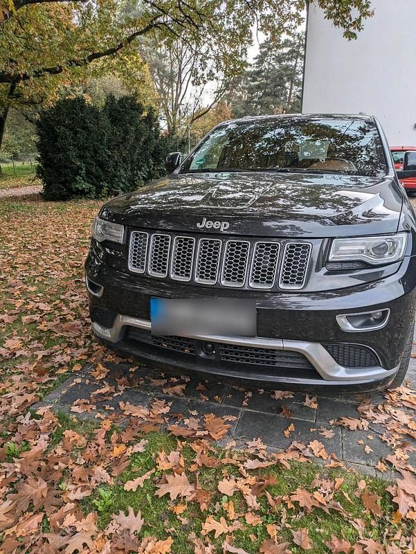Gebraucht Jeep Grand Cherokee Summit 250 PS (183 kW) 2016 Schwarz SUV