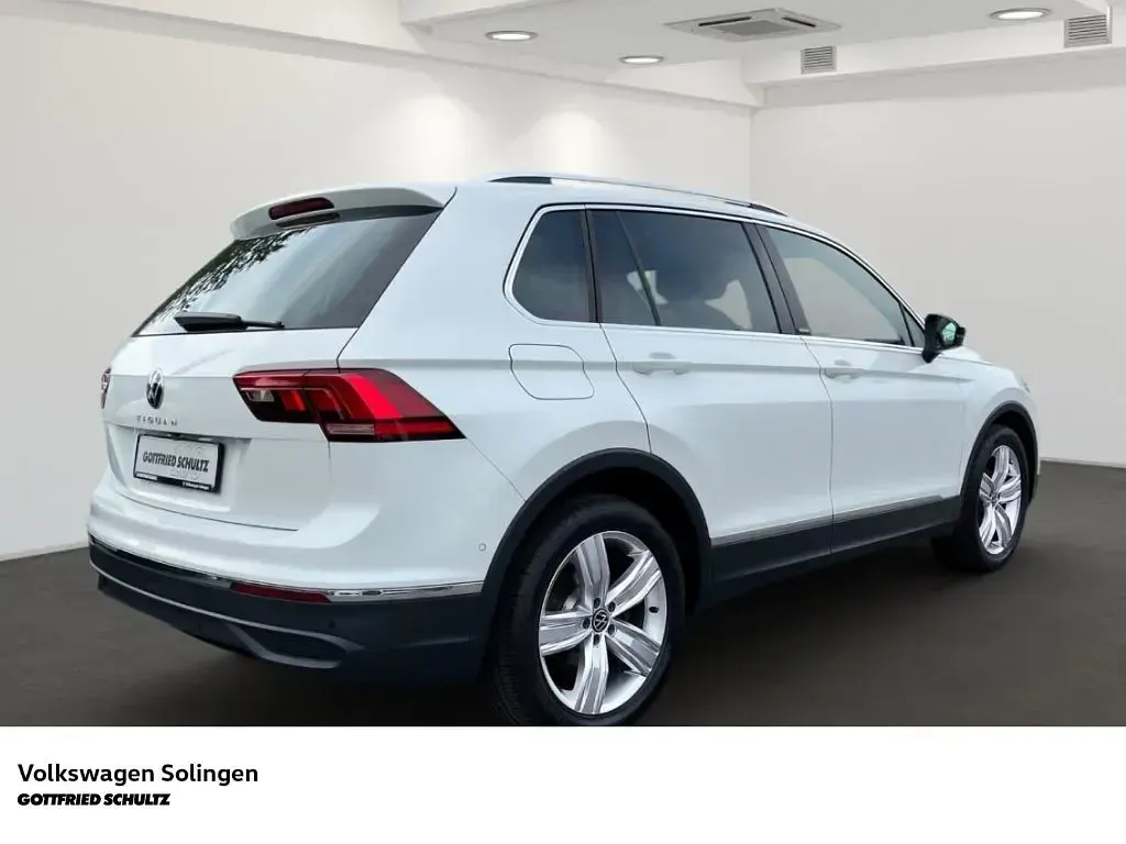 Gebraucht VW Tiguan Move 150 PS (110 kW) 2023 Weiss SUV