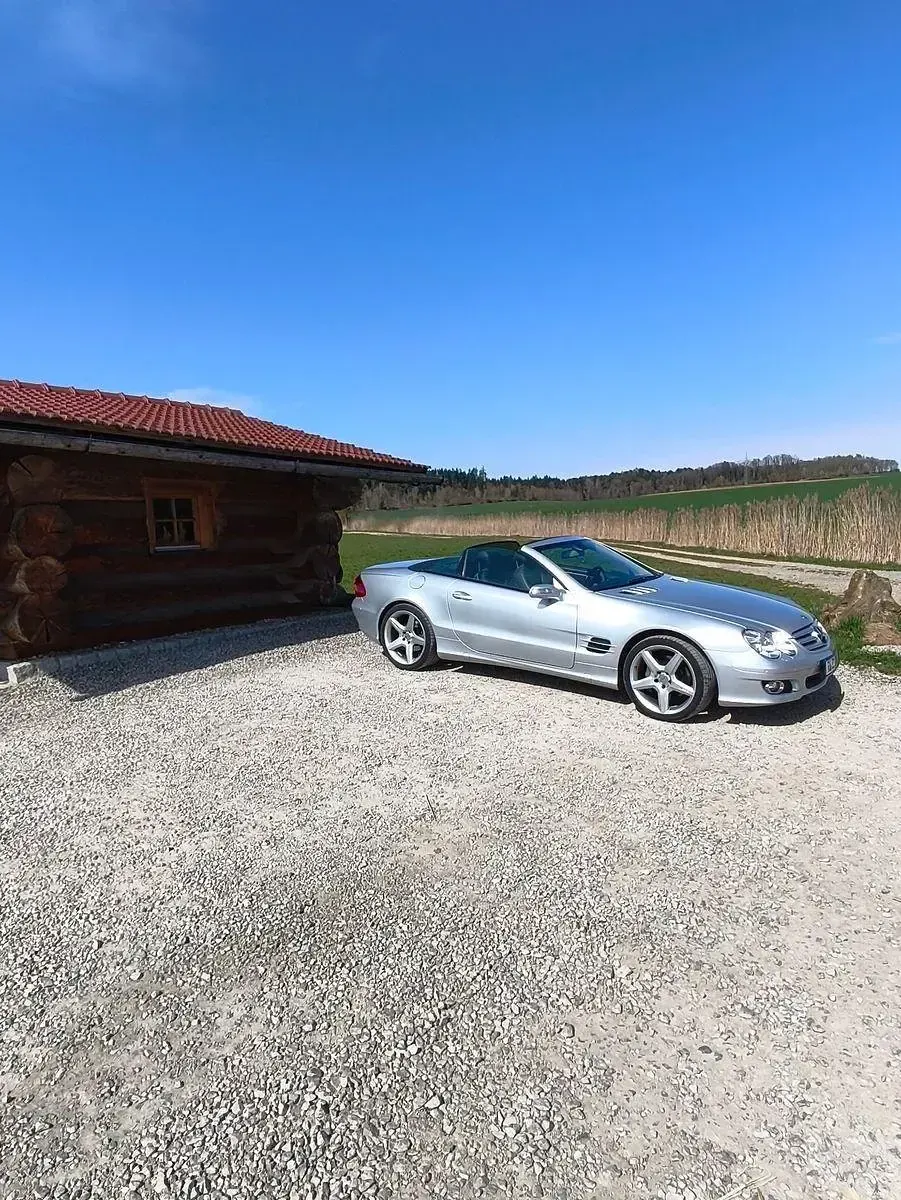Gebraucht Mercedes SL350 272 PS (200 kW) 2006 Silber Cabrio