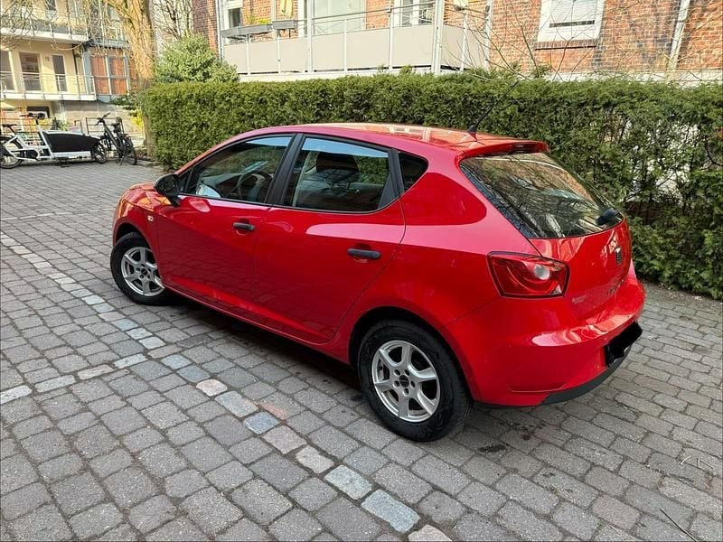 Gebraucht Seat Ibiza 69 PS (50 kW) 2013 Rot Kleinwagen