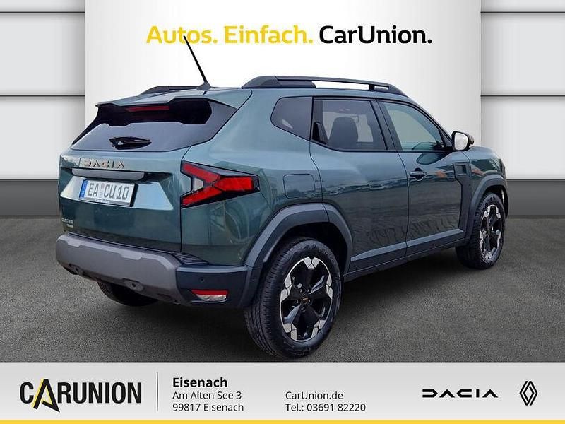 Neu Dacia Duster Extreme 143 PS (105 kW) 2025 Zedergrün SUV