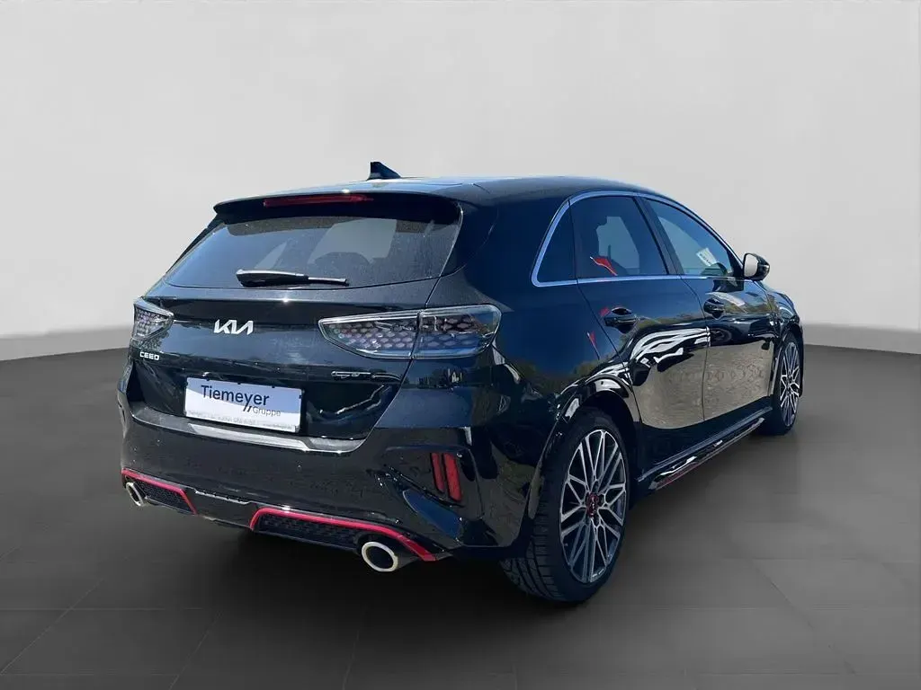 Gebraucht Kia Ceed GT GT 204 PS (150 kW) 2022 Schwarz Limousine