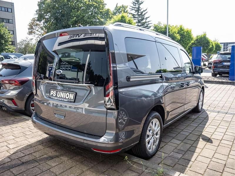 Neu Ford Tourneo Titanium 114 PS (83 kW) 2025 Cyclone graphite grey Van / Kleinbus
