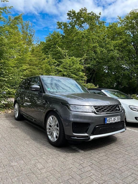 Grau Gebraucht 2019 Land Rover Range Rover Sport HSE SUV | 43.480 € (Guter Preis) - Bild 1/4