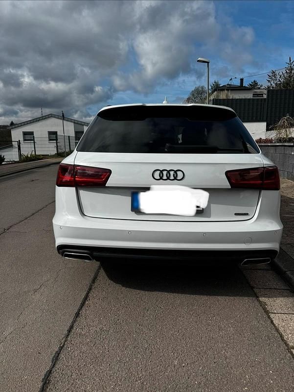 Gebraucht Audi A6 272 PS (200 kW) 2019 Weiß Kombi