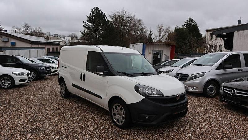 Gebraucht Fiat Doblò 120 PS (88 kW) 2021 Colore esterno (weiß) Van / Kleinbus