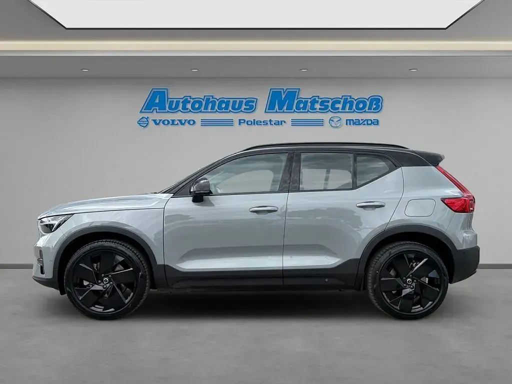 Gebraucht Volvo EX40 Plus 185 kW (252 PS) 2026 Grau SUV