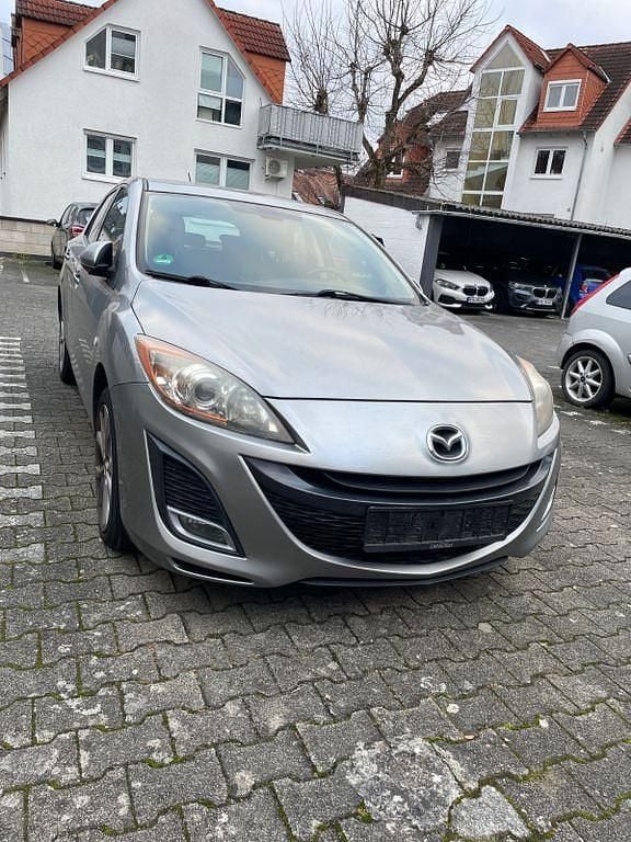 Grau Gebraucht 2011 Mazda 3 Exclusive-Line Limousine | 1.650 € (Superpreis) - Bild 1/4