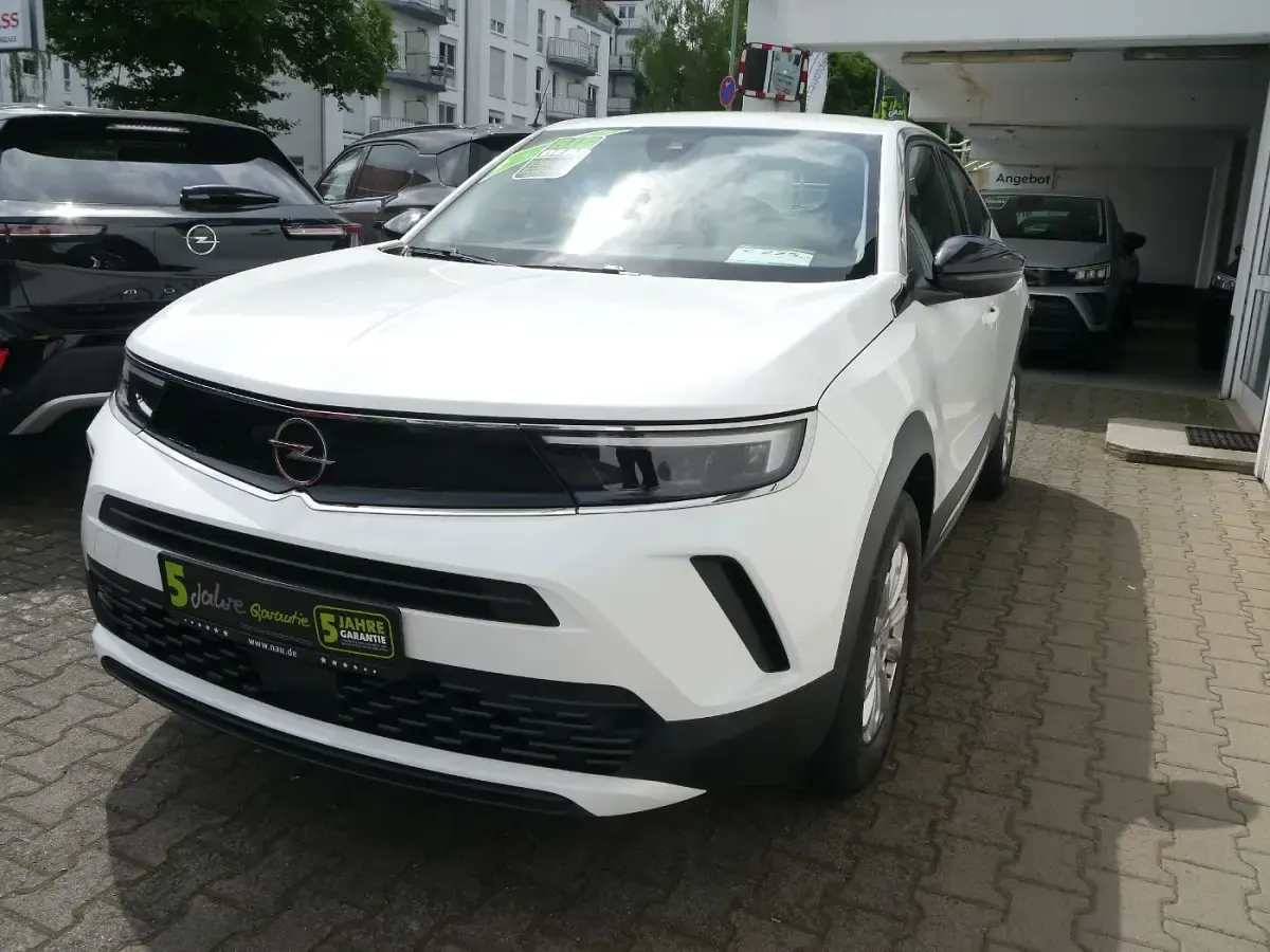 Gebraucht Opel Mokka Edition 101 PS (74 kW) 2023 Arktis weiss SUV