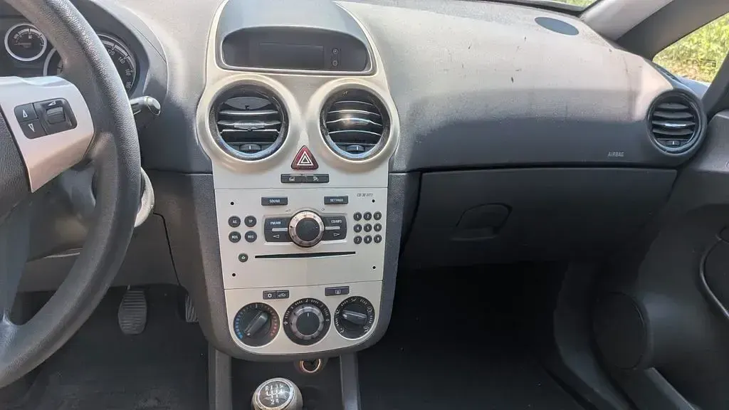 Gebraucht Opel Corsa 80 PS (58 kW) 2007 Grün Kleinwagen