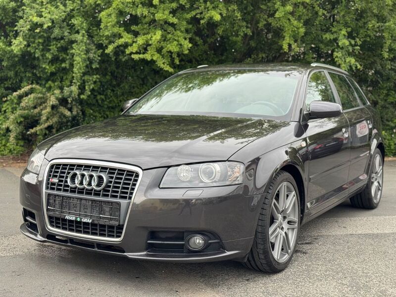 Grau Gebraucht 2008 Audi A3 Sportback S-Line Limousine | 3.990 € (Guter Preis) - Bild 1/4