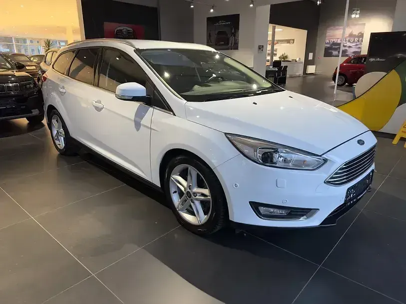 Gebraucht Ford Focus Titanium 150 PS (110 kW) 2017 Weiß Kombi