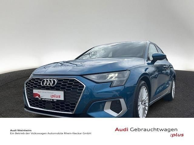 Gebraucht Audi A3 Ambiente 110 PS (80 kW) 2022 Atollblau metallic Limousine