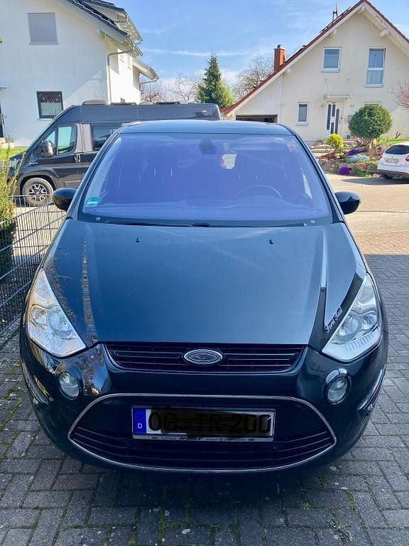 Gebraucht Ford S-MAX Titanium 200 PS (147 kW) 2011 Schwarz Van / Kleinbus