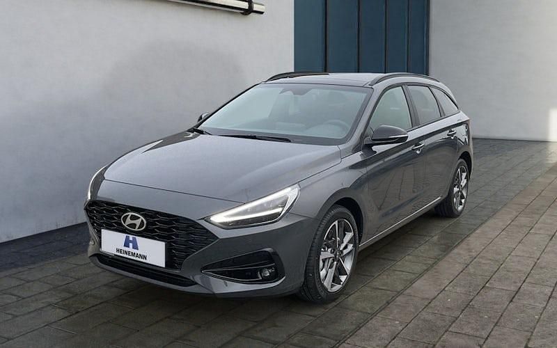 Neu Hyundai i30 Advantage 140 PS (102 kW) 2025 Ecotronic grey Kombi