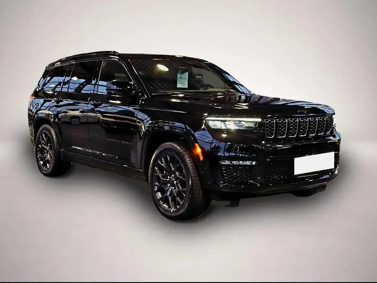 Gebraucht Jeep Grand Cherokee Summit 364 PS (267 kW) 2024 Manufacturer SUV