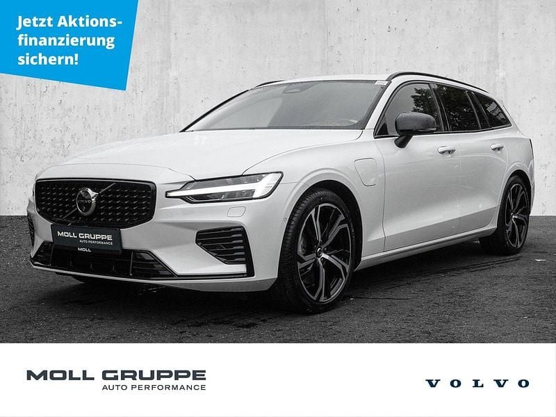 Gebraucht Volvo V60 Plus 253 PS (186 kW) 2025 Weiß Kombi