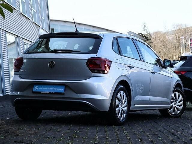 Gebraucht VW Polo Comfortline 75 PS (55 kW) 2018 Silber Kleinwagen