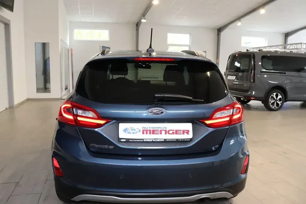 Gebraucht Ford Fiesta Active X 95 PS (69 kW) 2020 Blau Kleinwagen