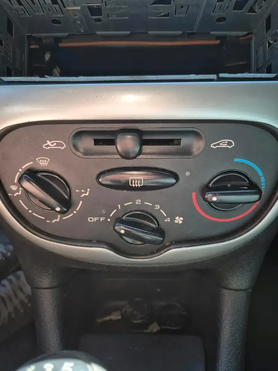Brugt Peugeot 206 60 HK (44 kW) 2001 Blå Hatchback