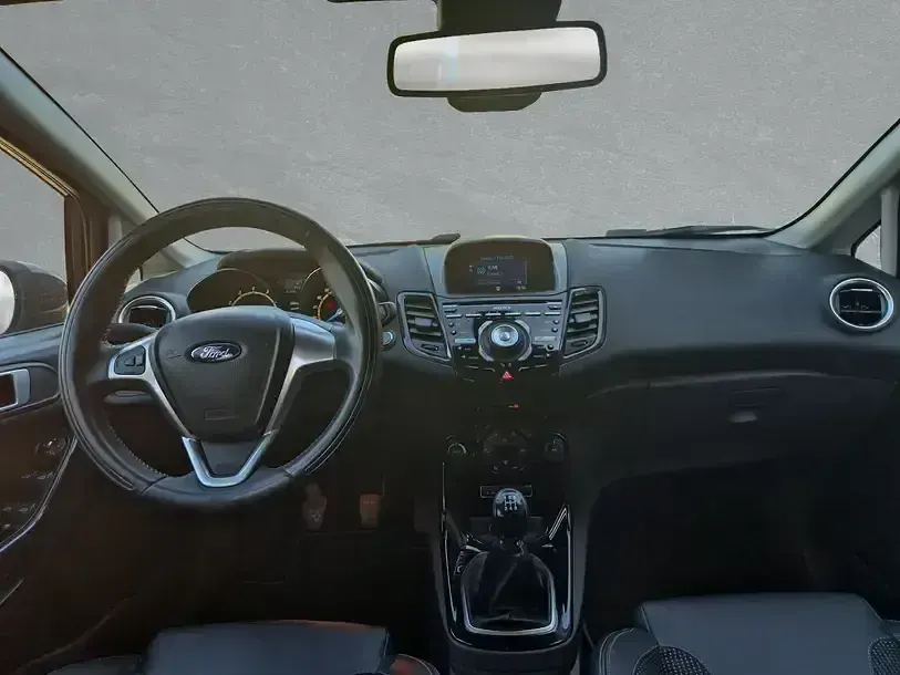 Gebraucht Ford Fiesta Individual 2013 Grau