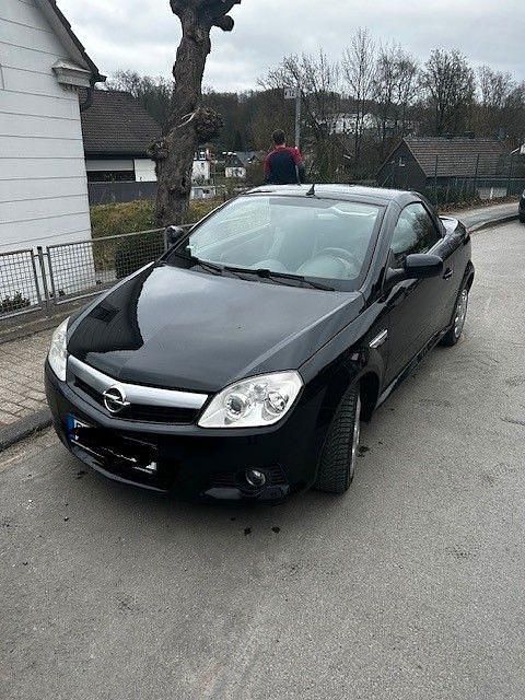 Schwarz Gebraucht 2007 Opel Tigra Cabrio | 1.199 € (Superpreis) - Bild 1/4