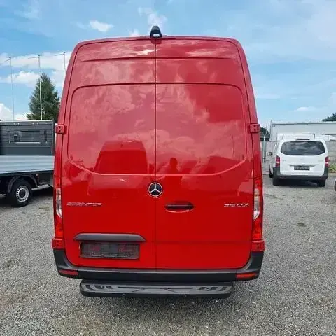 Używany Mercedes Sprinter 150 KM (110 kW) 2021 Andere Van