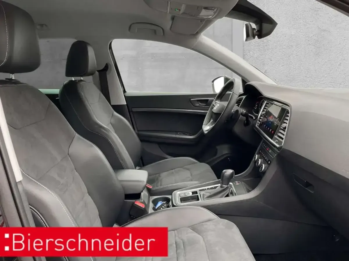Gebraucht Seat Ateca Style 150 PS (110 kW) 2022 Schwarz SUV