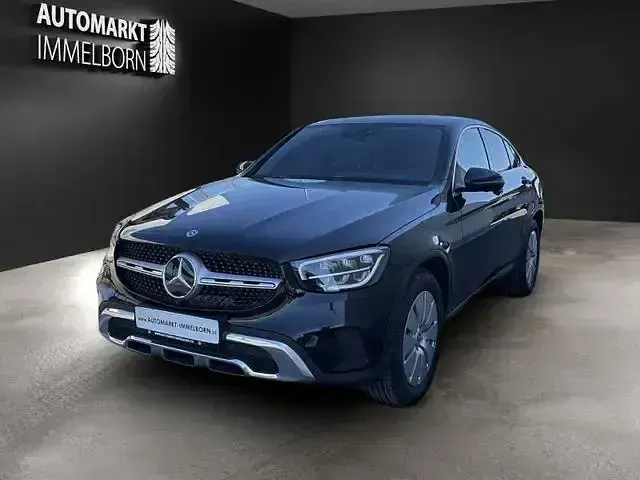 Gebraucht Mercedes GLC300 Exclusive 272 PS (200 kW) 2020 Schwarz/baltic black SUV