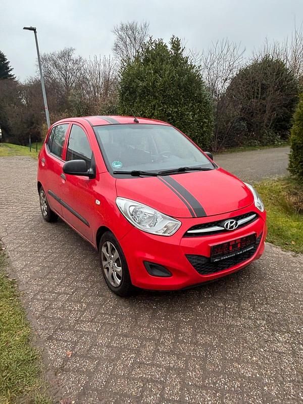 Rot Gebraucht 2012 Hyundai i10 Kleinwagen | 1.000 € - Bild 1/4