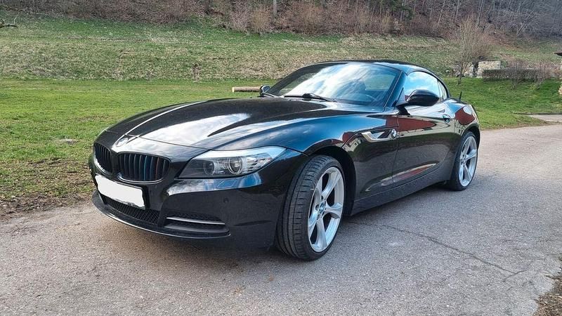 Gebraucht BMW Z4 M Performance 204 PS (150 kW) 2010 Schwarz Cabrio