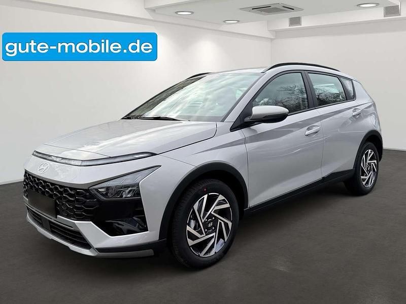 Grau Neu 2025 Hyundai Bayon Trend SUV | 23.790 € (Fairer Preis) - Bild 1/4