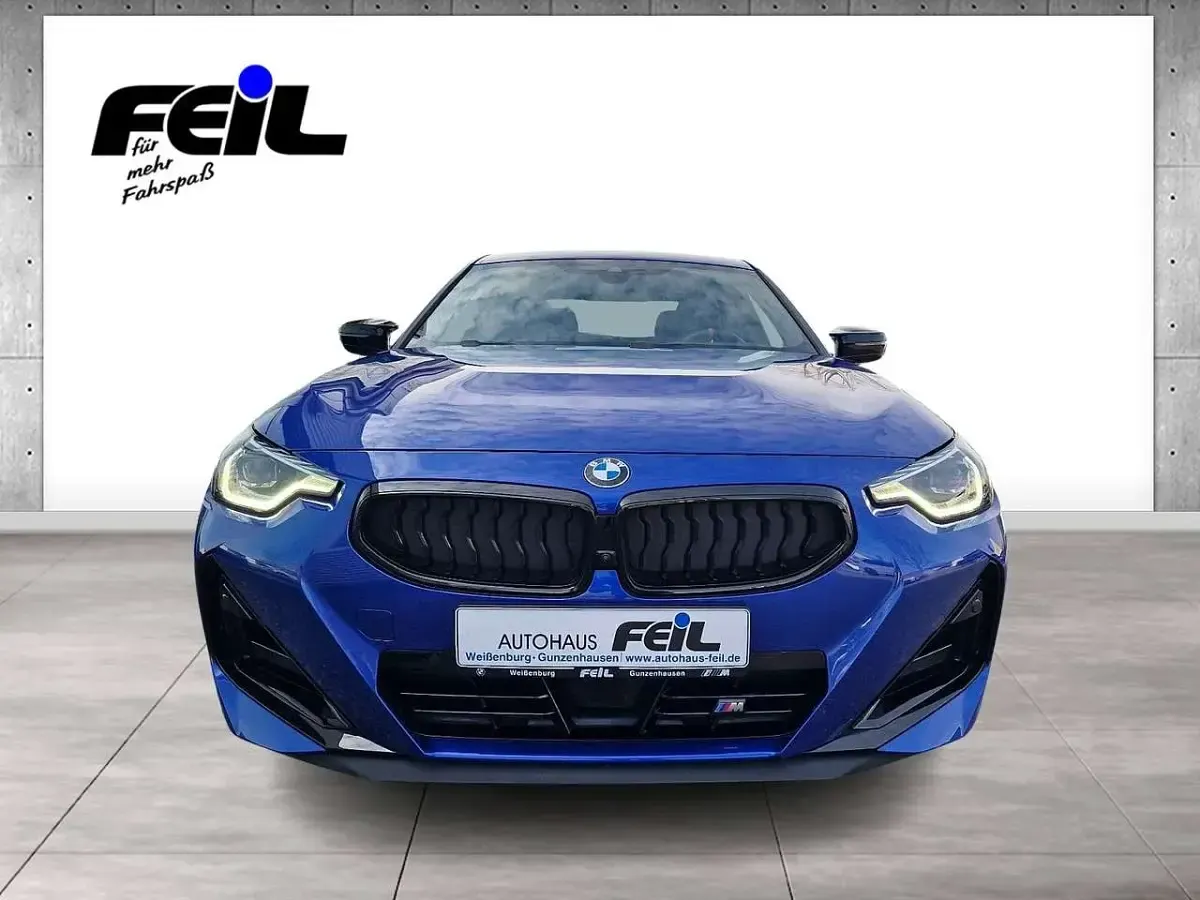 Gebraucht BMW M240i M Sport 374 PS (275 kW) 2025 Portimao blau Coupé