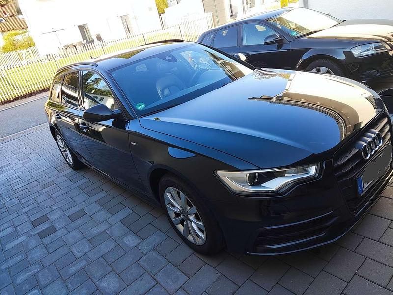 Gebraucht Audi A6 179 PS (131 kW) 2014 Schwarz Kombi