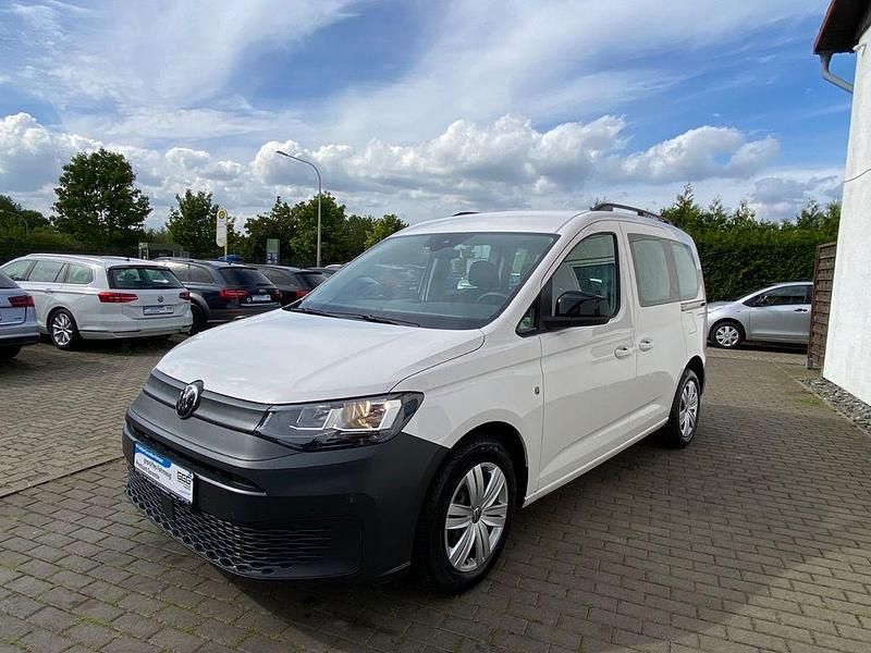 Gebraucht VW Caddy 75 PS (55 kW) 2021 Weiß Van / Kleinbus