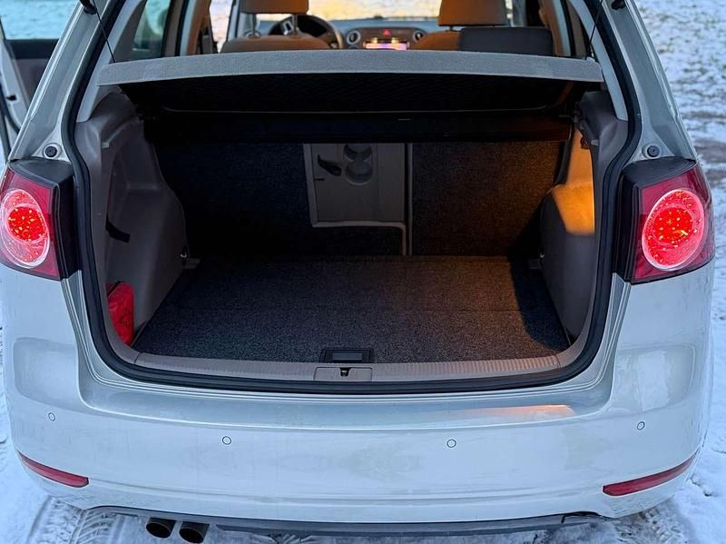 Gebraucht VW Golf Plus Cross 122 PS (89 kW) 2010 Grau Van / Kleinbus