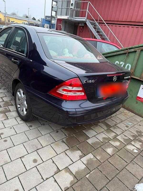 Gebraucht Mercedes C180 143 PS (105 kW) 2007 Blau Limousine