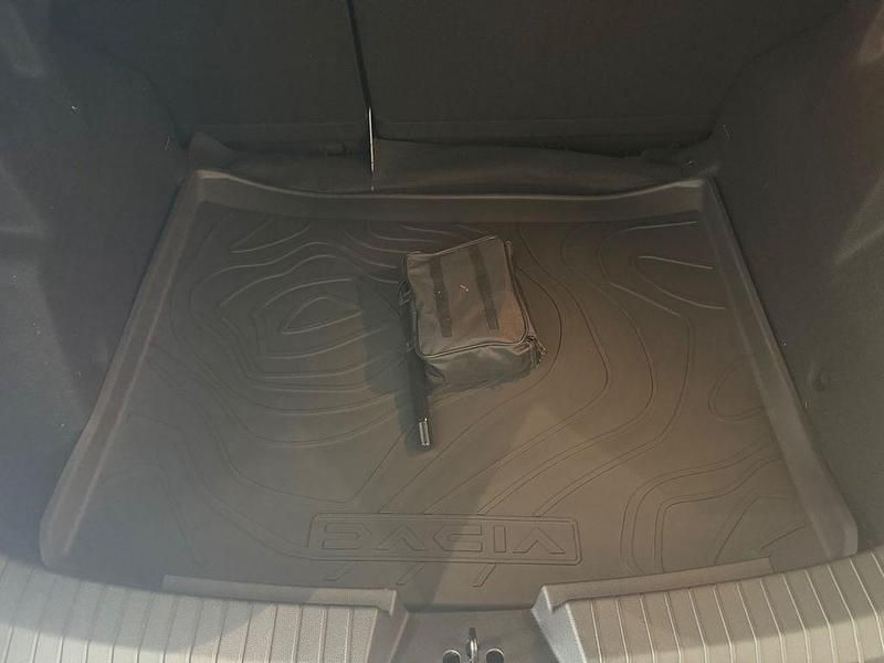 Neu Dacia Duster Extreme 101 PS (74 kW) 2025 Grün SUV